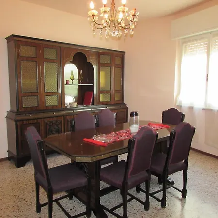 Oasi Dei Girasoli Apartment